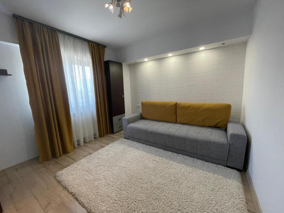 Happy Time 1 Apartman Petrozsény Kültér fotó